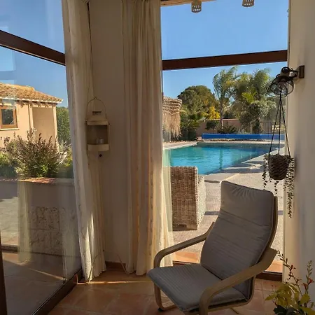 Oasis Apartment